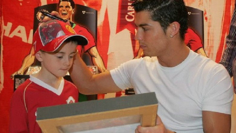 Gest umanitar al lui Cristian Ronaldo. Fotbalistul va suporta operatia de zeci de mii de euro a unui copil Imagine