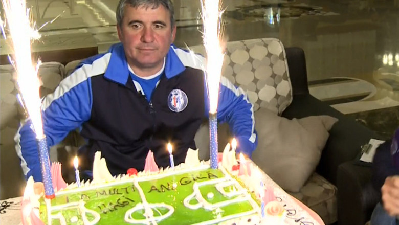 Gheorghe Hagi, sarbatorit de o lume intreaga. Ce cadouri a primit Imagine