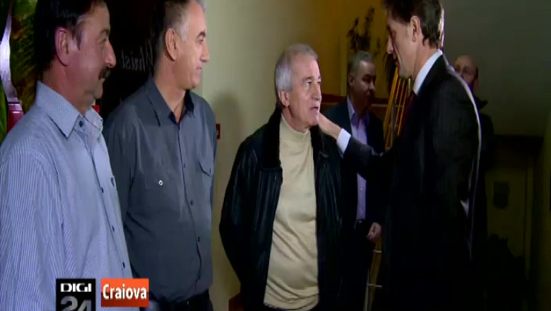 Gica Popescu a inceput campania la Craiova Imagine