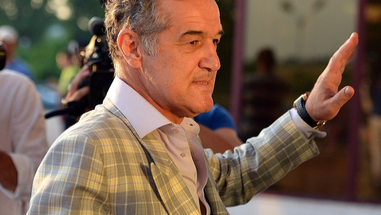 Gigi Becali a incercat sa plece in Israel. Cercetat in dosarul „Avicola Iasi”, a fost oprit la aeroport Imagine