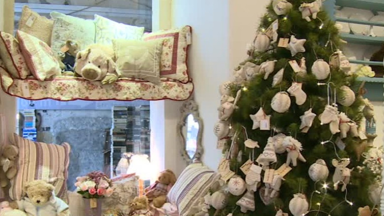 Globurile din metal si lemn, la moda in 2013 Imagine