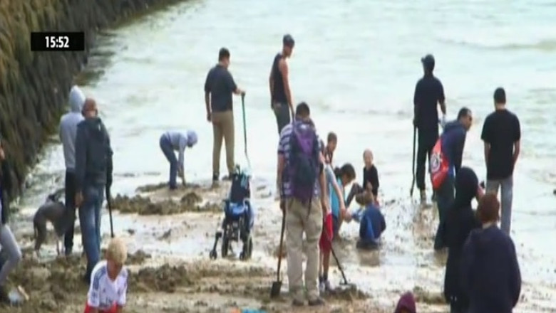 GOANA DUPA AUR, pe o plaja din Anglia Imagine