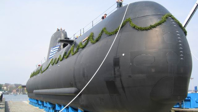 Grecia a lansat primul submarin construit integral in tara Imagine
