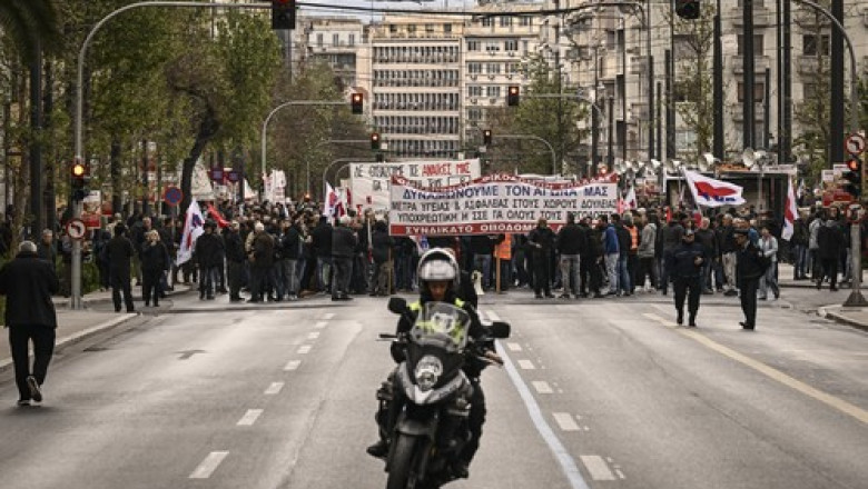 Greva generala in Grecia: Peste 15.000 de oameni au iesit in strada in Atena si Salonic Imagine