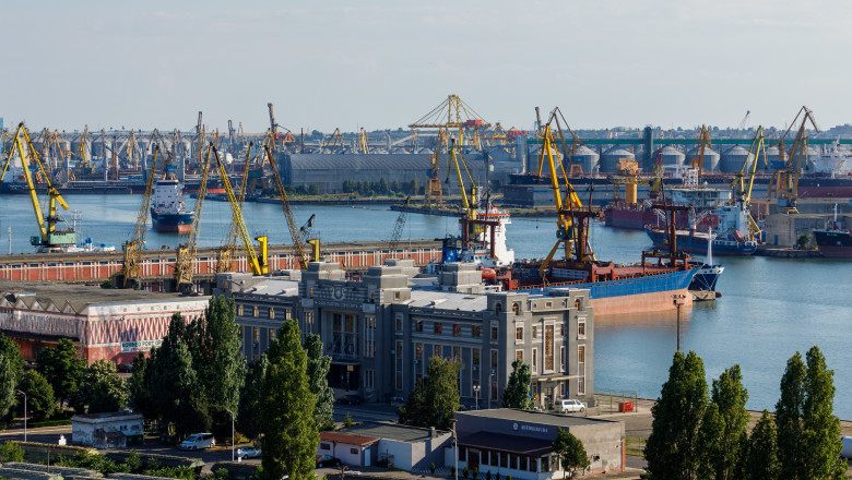 Grindeanu: Peste 70 de milioane de tone de marfuri tranzitate prin Romania. Portul Constanta, cel mai important port de la Marea Neagra Imagine