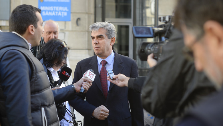 GUVERN FARA PNL. Sanatatea, Munca si Transporturile vor avea ministri noi Imagine