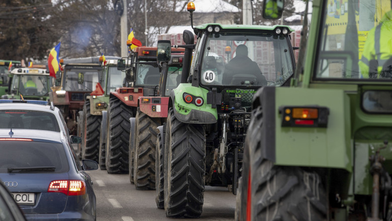 Guvernul a ajuns la un acord cu fermierii si transportatorii. Protestele vor inceta de indata Imagine