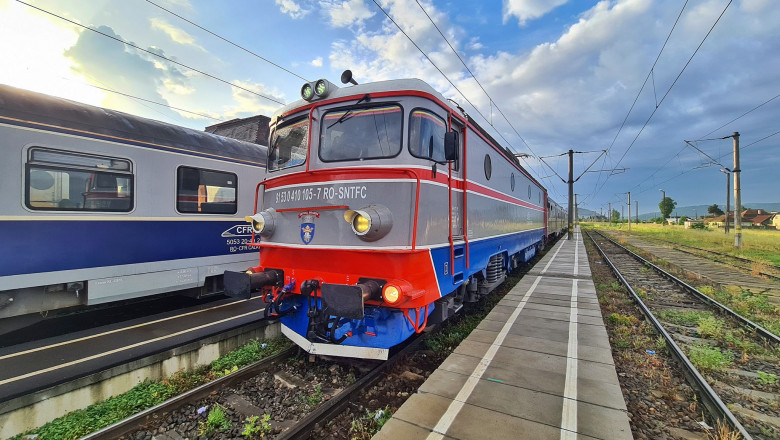 Guvernul a aprobat modernizarea a 75 de locomotive si 139 de vagoane, precum si reabilitarea a 6 gari Imagine
