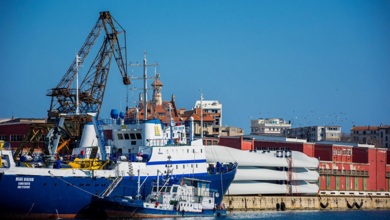 Guvernul aproba noi investitii pentru porturile Constanta si Galati, strategice pentru transporturile din Ucraina Imagine