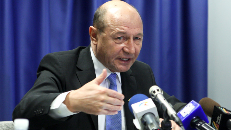 Guvernul Ponta III a depus juramantul. Traian Basescu: Sampanie n-am, ca premierul mi-a dat buget mic Imagine