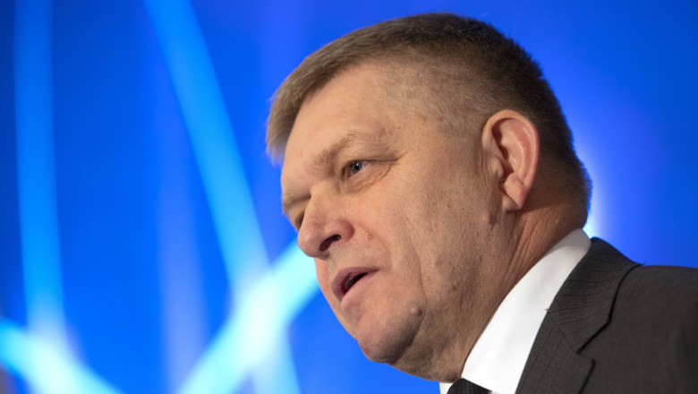 Guvernul pro-rus al Slovaciei cere UE inca un an pentru a renunta la dependenta de petrolul din Rusia Imagine
