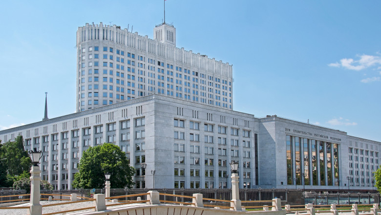 Guvernul rus a aprobat scutirea anumitor grupuri sociale de arestul preventiv, cu scopul de a „umaniza legislatia” Imagine