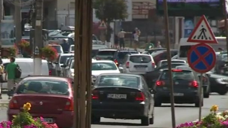 Guvernul vrea sa interzica autostopul in Romania Imagine