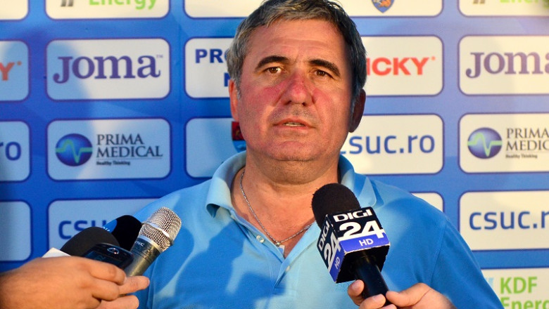 Hagi ii sustine din tribune pe tricolori, in meciul contra Greciei Imagine