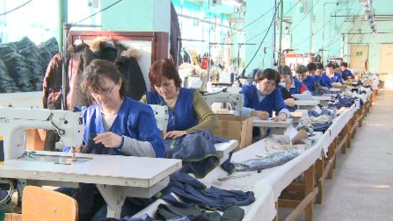 Haine de firma, produse in Romania Imagine