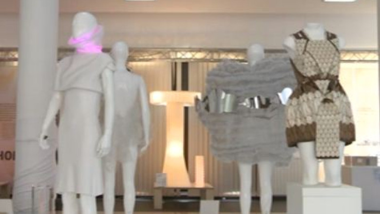 Haine facute din zat de cafea sau bacterii din vin Imagine