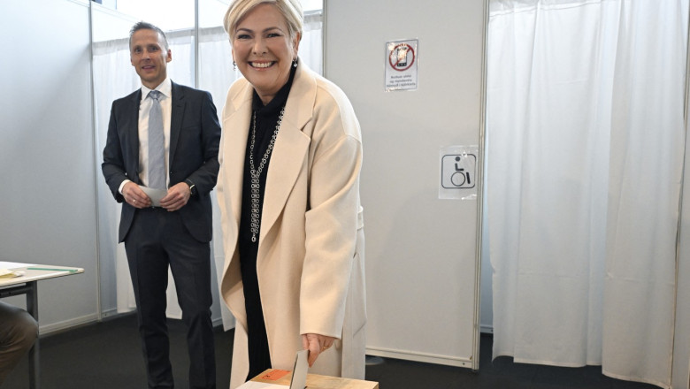 Halla Tomasdottir, o femeie de afaceri, a castigat alegerile prezidentiale din Islanda Imagine