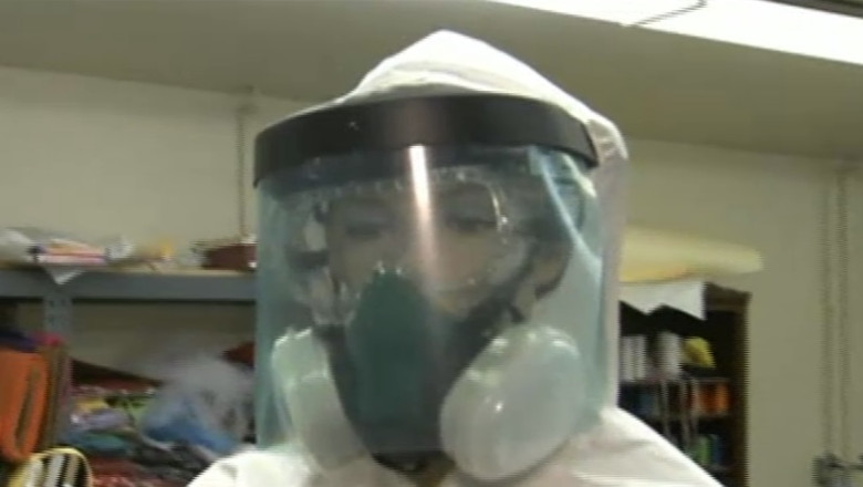 Halloween 2014: Costume de protectie si jucarii Ebola, profit cu scandal Imagine