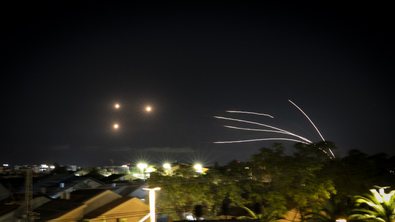 Hamas a lansat asupra Israelului peste 7.400 de rachete. Iron Dome a interceptat doar 1.100. Care e explicatia Imagine