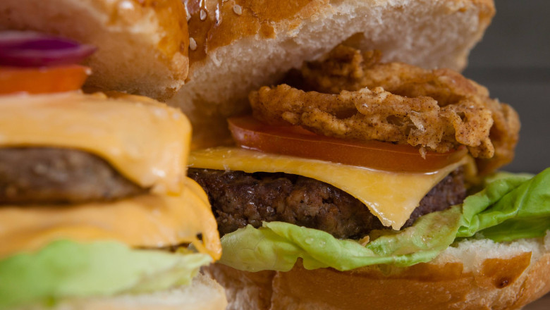 Hamburgerul de lux de peste 9.000 de euro: clientii semneaza un acord de confidentialitate si sunt selectati dupa o serie de intrebari Imagine