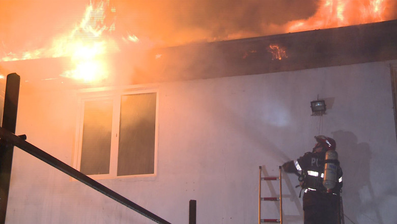 Han cuprins de flacari la Buzau. Complexul turistic a fost inaugurat anul trecut in luna martie Imagine