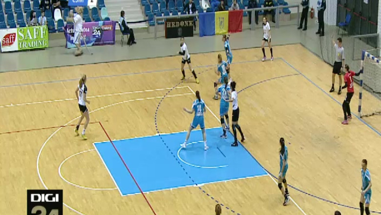 HANDBAL. A patra infrangere din acest retur. SCM Craiova - CSM Bucuresti, 15 - 22   Imagine