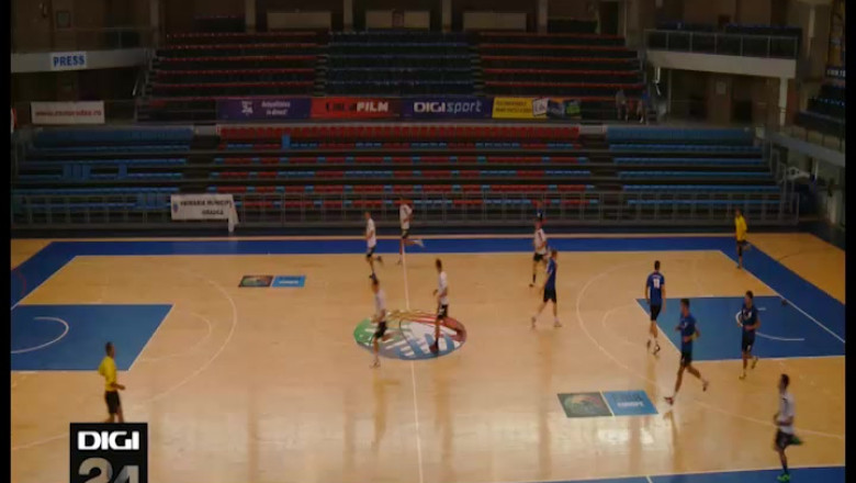 HANDBAL. A venit si prima victorie: CSM Oradea - Universitatea Cluj 36-32 Imagine