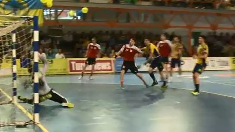 Handbal. Au impins confruntarea in decisiv Imagine