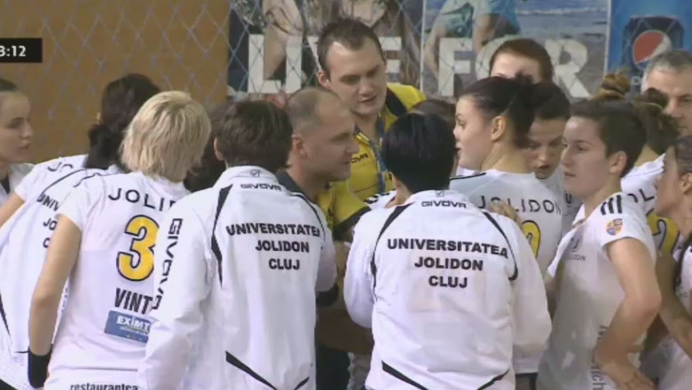 Handbal. Calificare lejera in "sferturile" Cupei EHF, pentru "U" Jolidon Imagine
