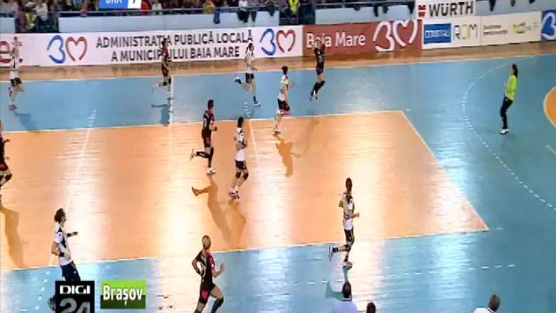 HANDBAL. Corona a condus doar o repriza Imagine