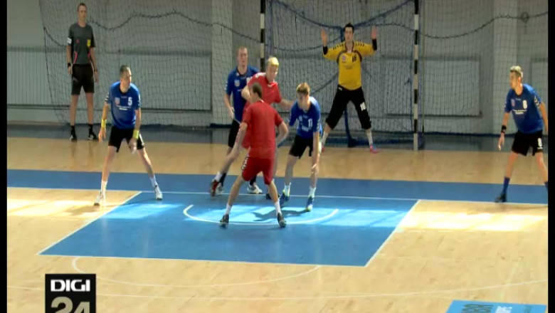 HANDBAL. Debut cu stangul. U Craiova - CSM Oradea 33-32, in Divizia A Imagine