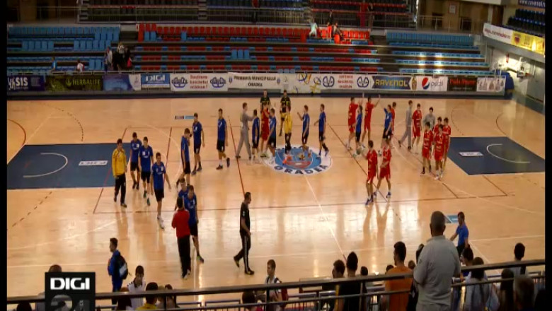 HANDBAL. Din victorie in victorie. CSS Sighisoara - CSM Oradea 29-37 Imagine