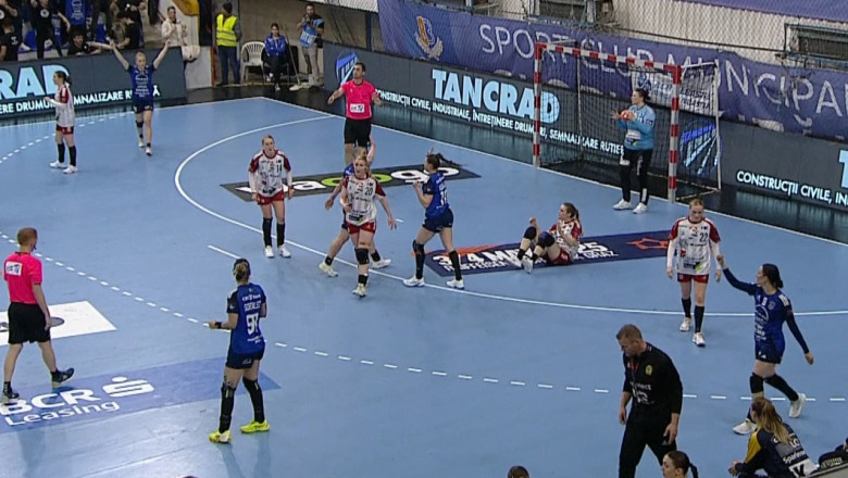 Handbal feminin: Dunarea Braila castiga meciul cu Ikast, dar rateaza la un gol calificarea la Turneul F4 al European League Imagine