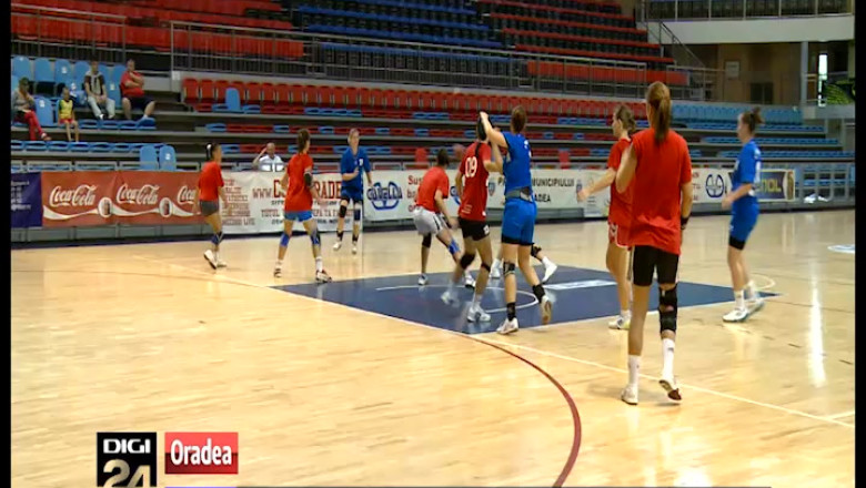 HANDBAL FEMININ. Fetele de la HC Vlady Oradea s-au impus usor la Targu Jiu  Imagine