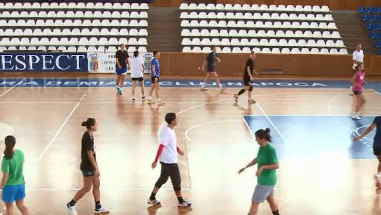 Handbal in familie. Noul antrenor al echipei "U" Jolidon este Ioan Ani, sotul Mihaelei Senocico Imagine