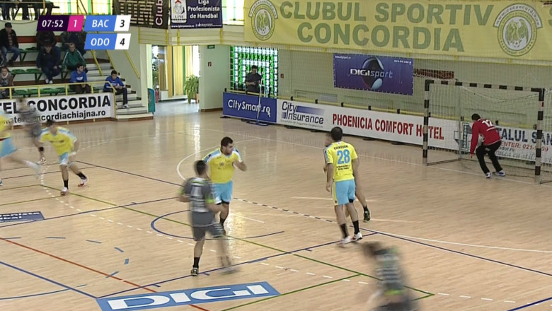 HANDBAL MASCULIN. Impas depasit de Stiinta Bacau Imagine