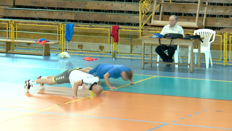 HANDBAL MASCULIN. Primul esec pe teren propriu. Politehnica Iasi - CSM Ploiesti Imagine