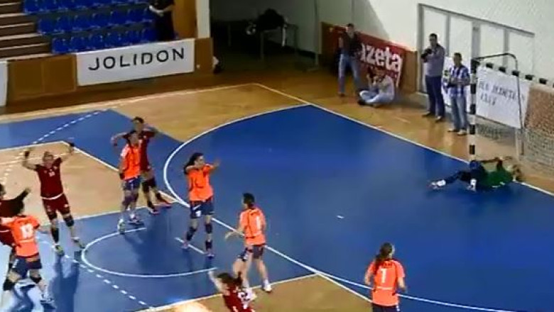 Handbal. "U" Jolidon, in cupele europene Imagine