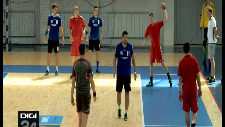 HANDBAL. Tinta jucatorilor de la CSM Oradea: primele doua locuri in clasament Imagine