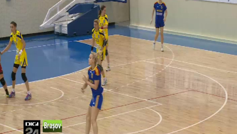 HANDBAL. Turneu amical castigat de Corona Imagine