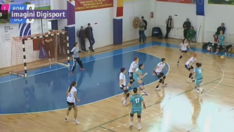 Handbal. U Jolidon, infrangere la HCM Roman Imagine
