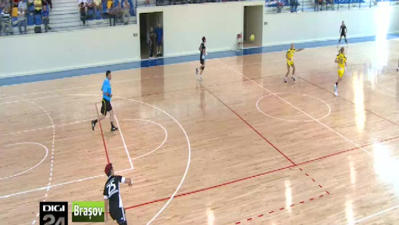 HANDBAL. Victorie in ultimul meci de pregatire pentru Corona Brasov Imagine