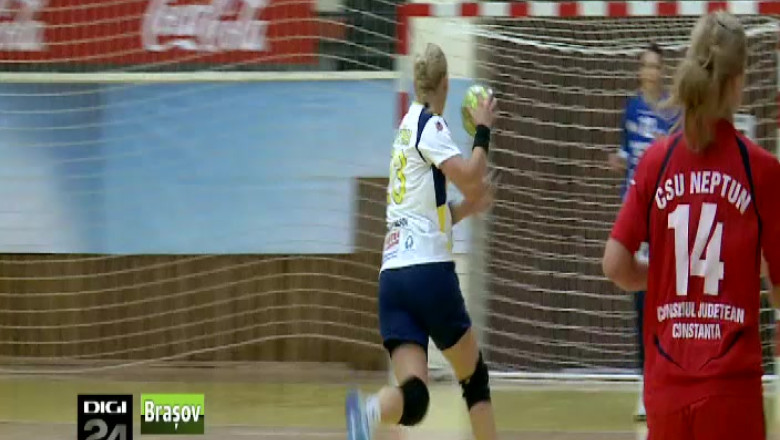  Handbalistele de la Corona revin la antrenamente  Imagine