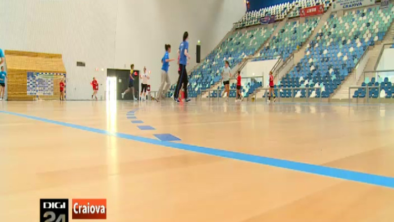 Handbalistele de la SCM se pregatesc pentru Cupa Craiovei Imagine