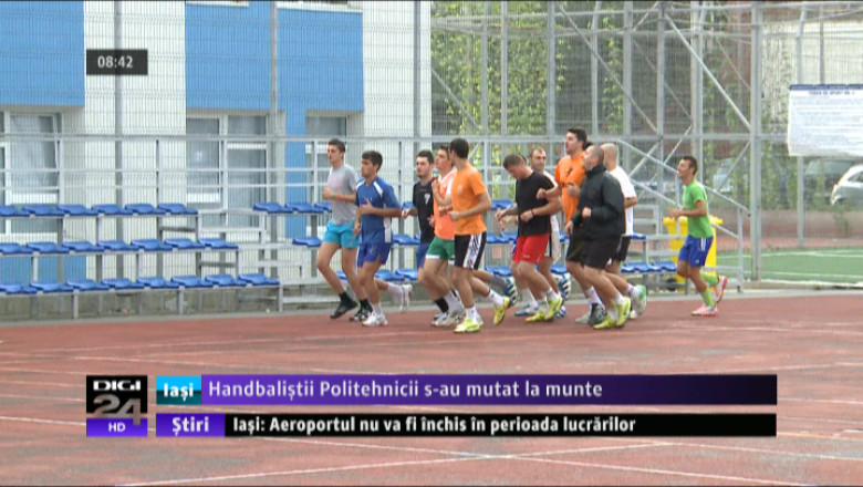 Handbalistii Politehnicii au inceput cantonamentul de vara Imagine