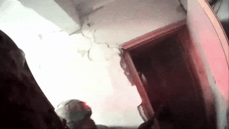 Haos, bezna, praf, tipete: Cum arata in realitate o lupta de strada „casa cu casa, etaj cu etaj”, in Donetk, intre ucraineni si rusi Imagine