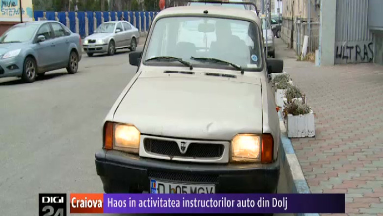 Haos in activitatea instructorilor auto din Dolj   Imagine