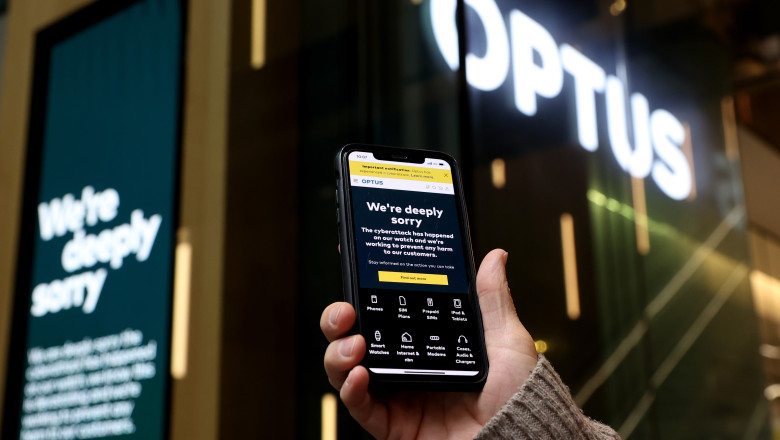 Haos in Australia. Milioane de oameni au ramas fara internet si telefonie, serviciile de urgenta au picat, blocaj in traficul feroviar Imagine