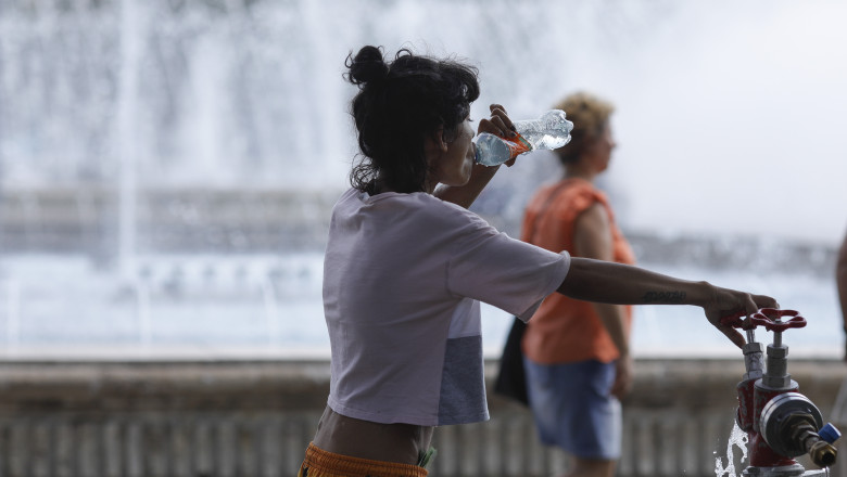 Harta. Aproape toata tara este sub cod rosu de canicula. Temperaturile ajung la 42 de grade Imagine