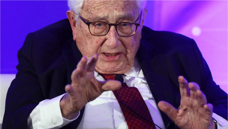 Henry Kissinger crede ca omenirea ar putea fi inlocuita de roboti in 5 ani: „Este cea mai mare provocare a vremurilor noastre” Imagine